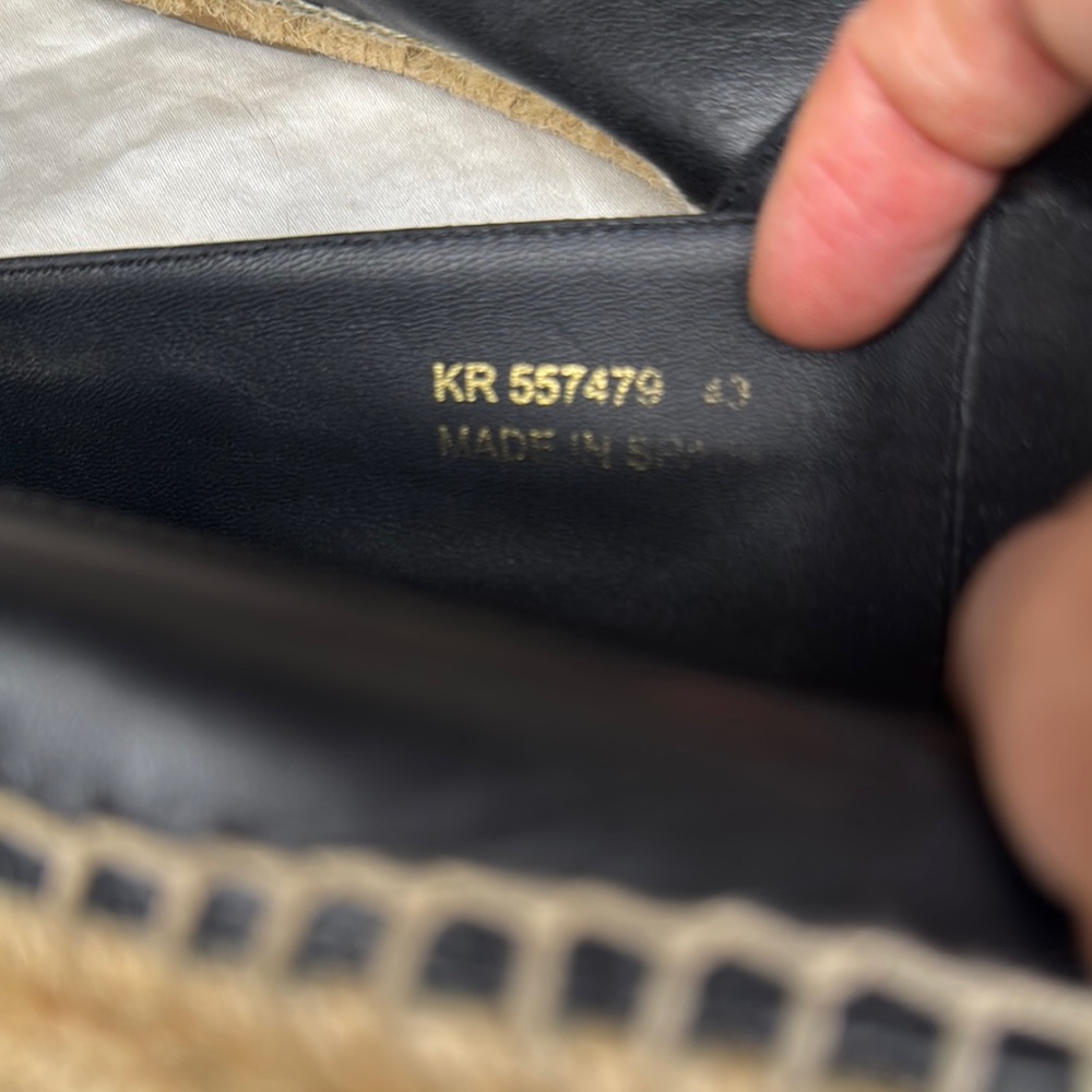 Saint Laurent Black Leather Loafers - Picture 4 of 9